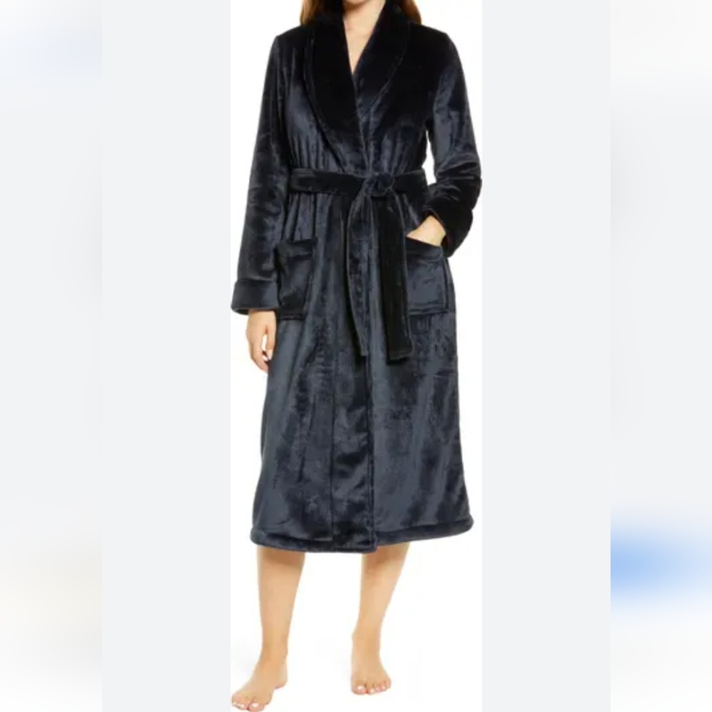 Nordstrom Bliss Plush Black long Robe